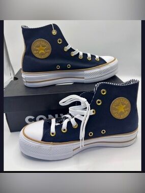 Converse Women's Navy and Gold High-Top Sneakers
